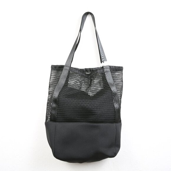 GAP FIT Breathable Mesh and Neoprene Gym Bag - Picture 6 of 11